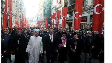 İ­s­t­i­k­l­a­l­ ­C­a­d­d­e­s­i­­n­d­e­ ­­T­e­r­ö­r­e­ ­K­a­r­ş­ı­ ­B­i­r­l­i­k­­ ­Y­ü­r­ü­y­ü­ş­ü­